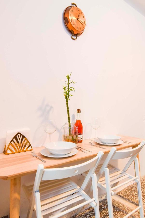 P&P Apartaments Arapiles Malaga Ngoại thất bức ảnh
