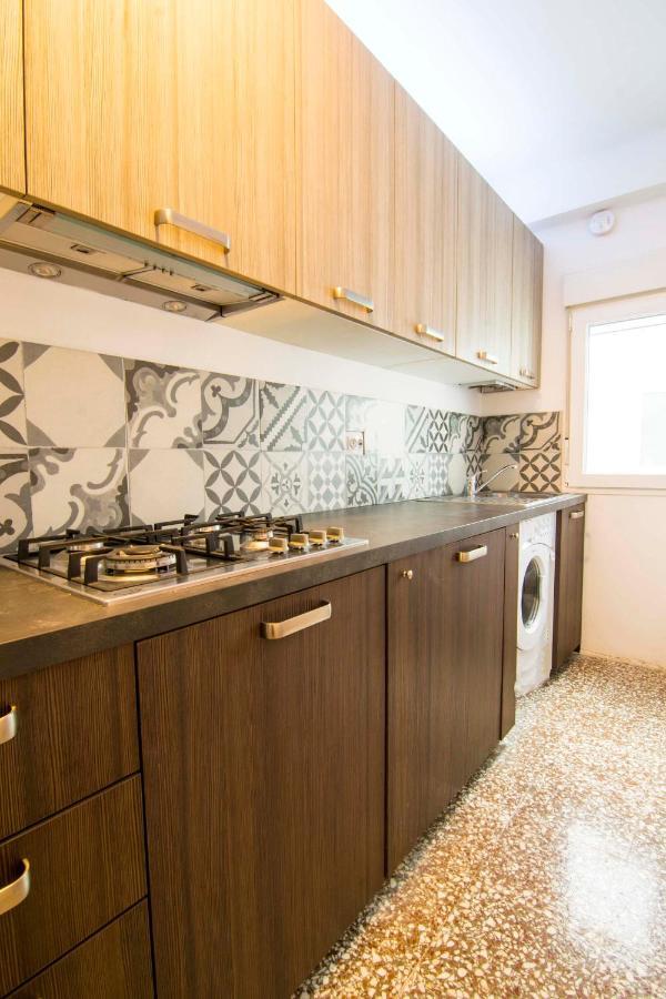 P&P Apartaments Arapiles Malaga Ngoại thất bức ảnh