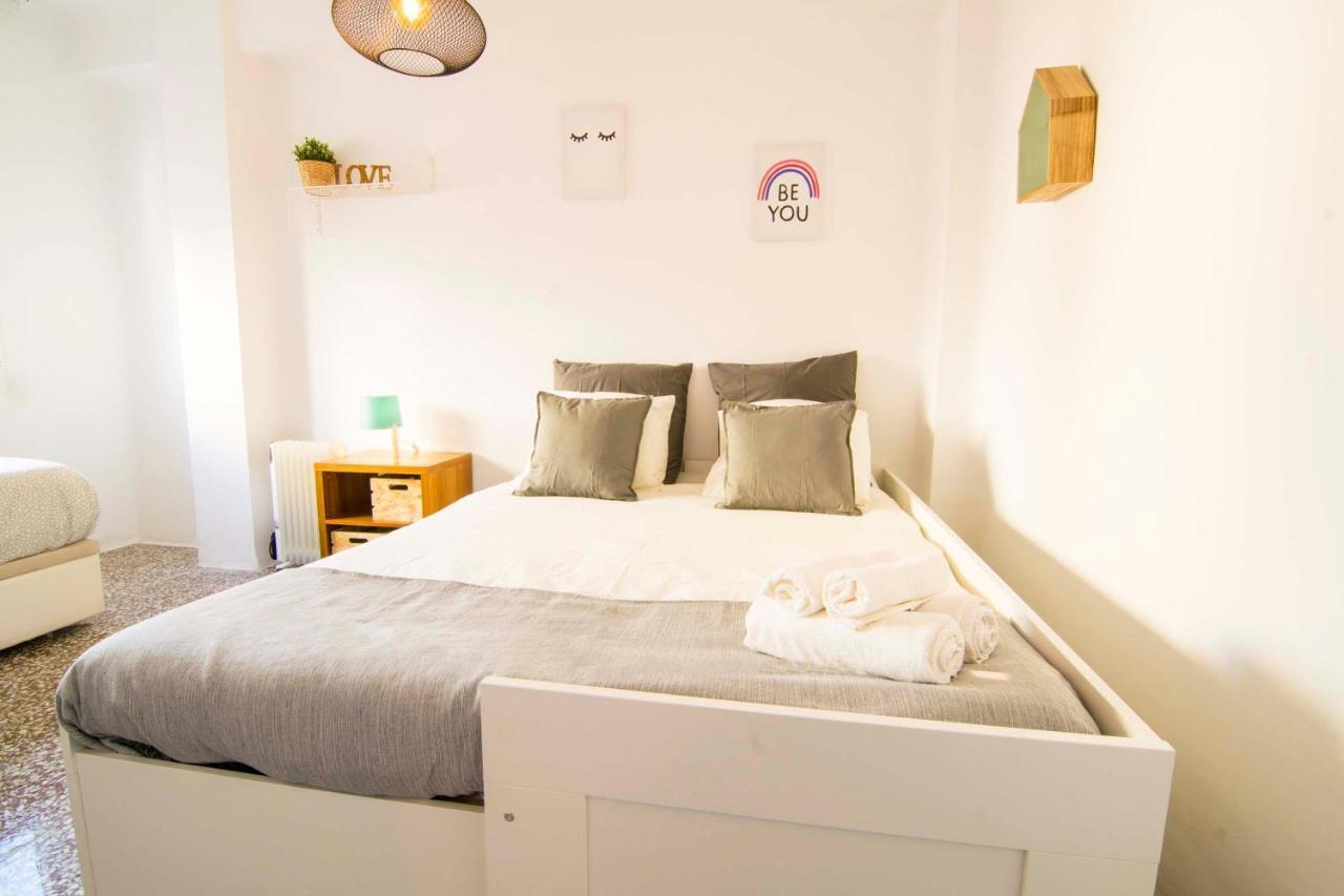 P&P Apartaments Arapiles Malaga Ngoại thất bức ảnh