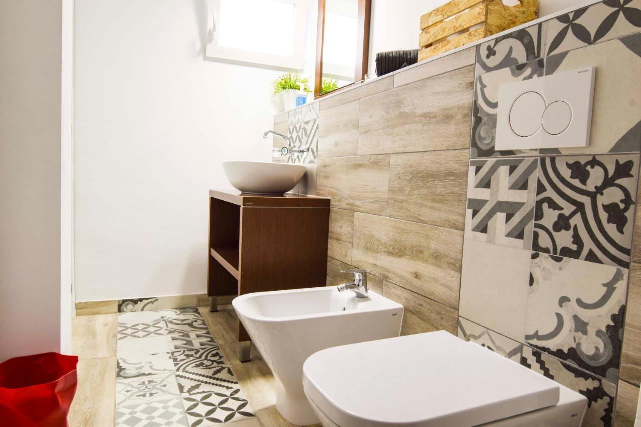 P&P Apartaments Arapiles Malaga Ngoại thất bức ảnh