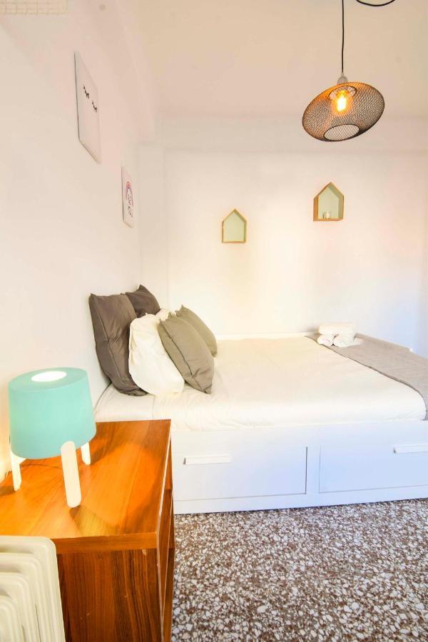P&P Apartaments Arapiles Malaga Ngoại thất bức ảnh