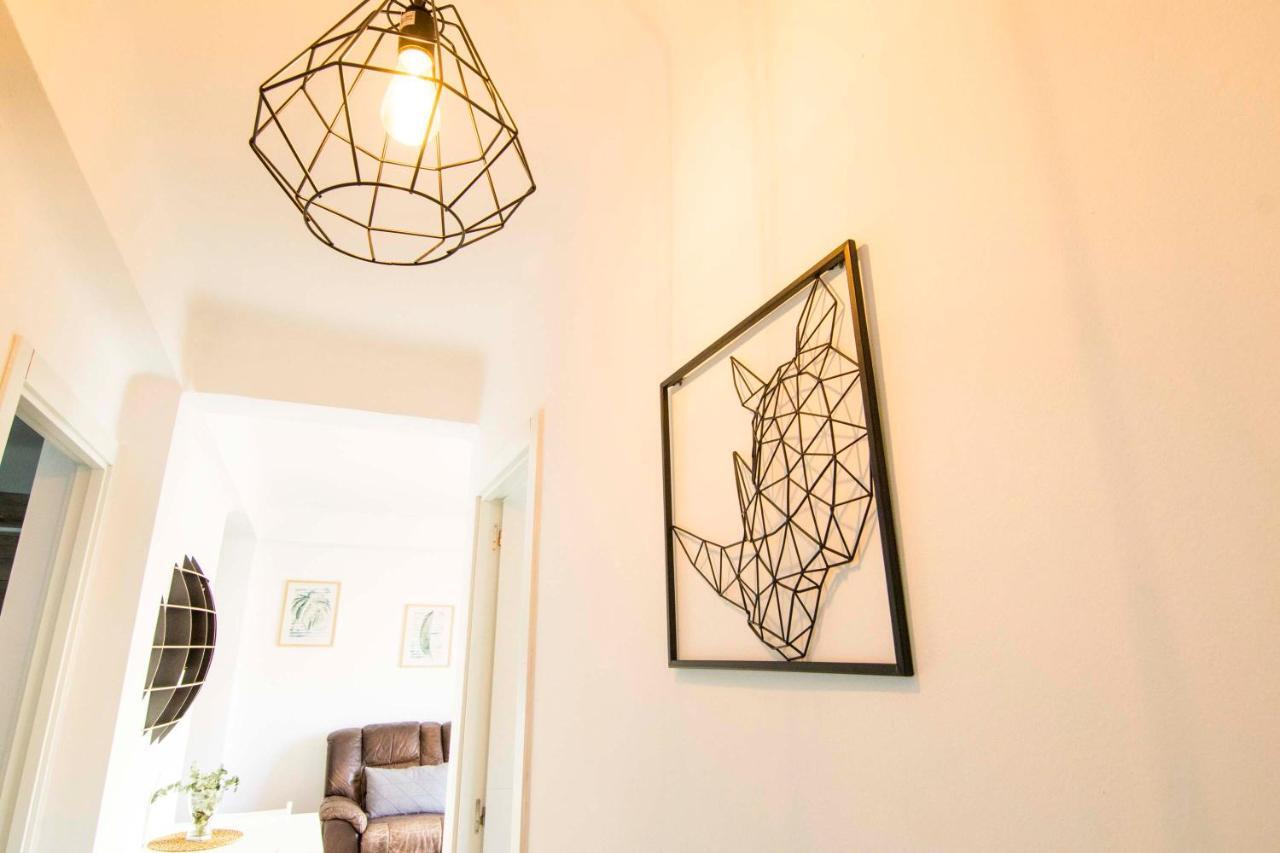 P&P Apartaments Arapiles Malaga Ngoại thất bức ảnh